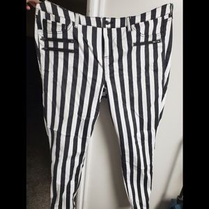 Blackheart stripped jeans